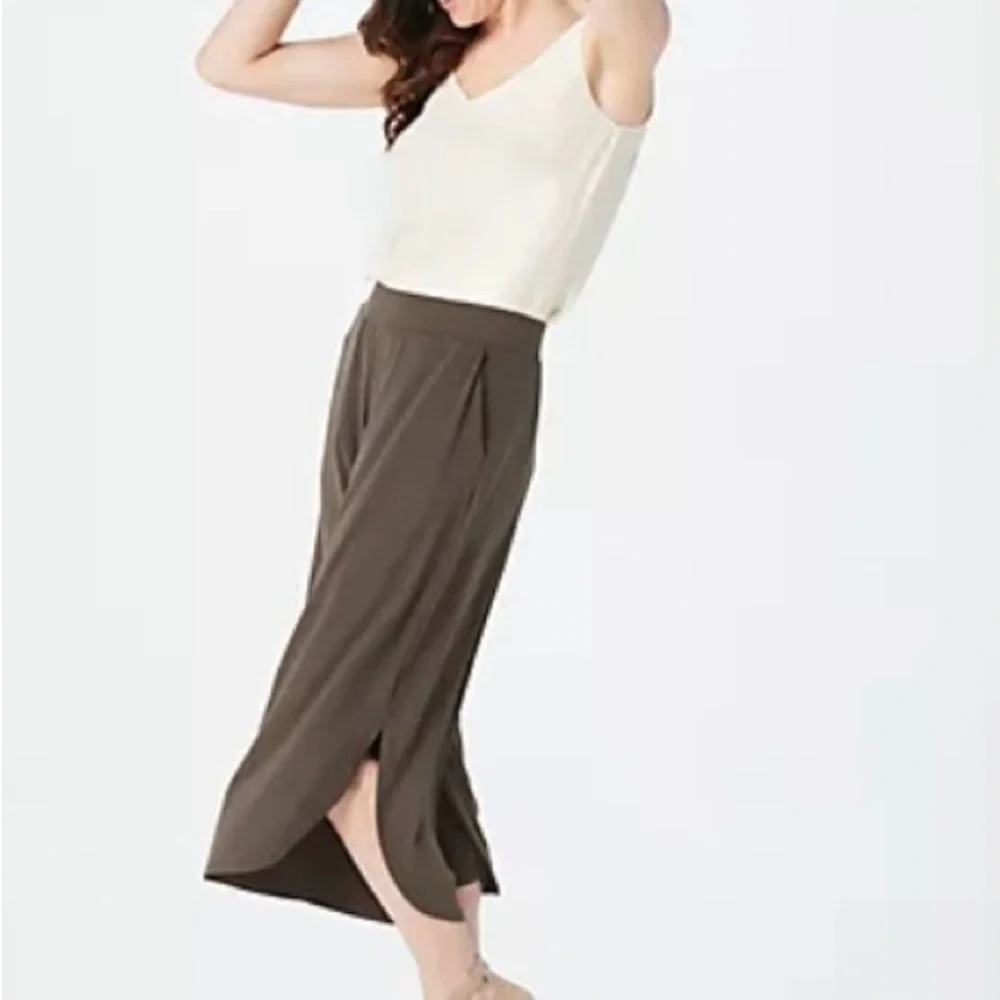 🚨Sale🚨!! New G.I.L.I Wide Leg Crop Pants Size Large - Picture 3 of 9